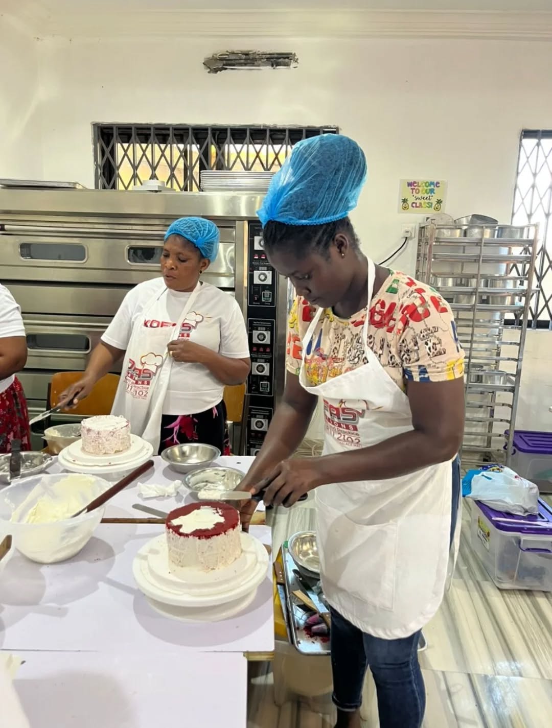 Kofas students working in a practical class